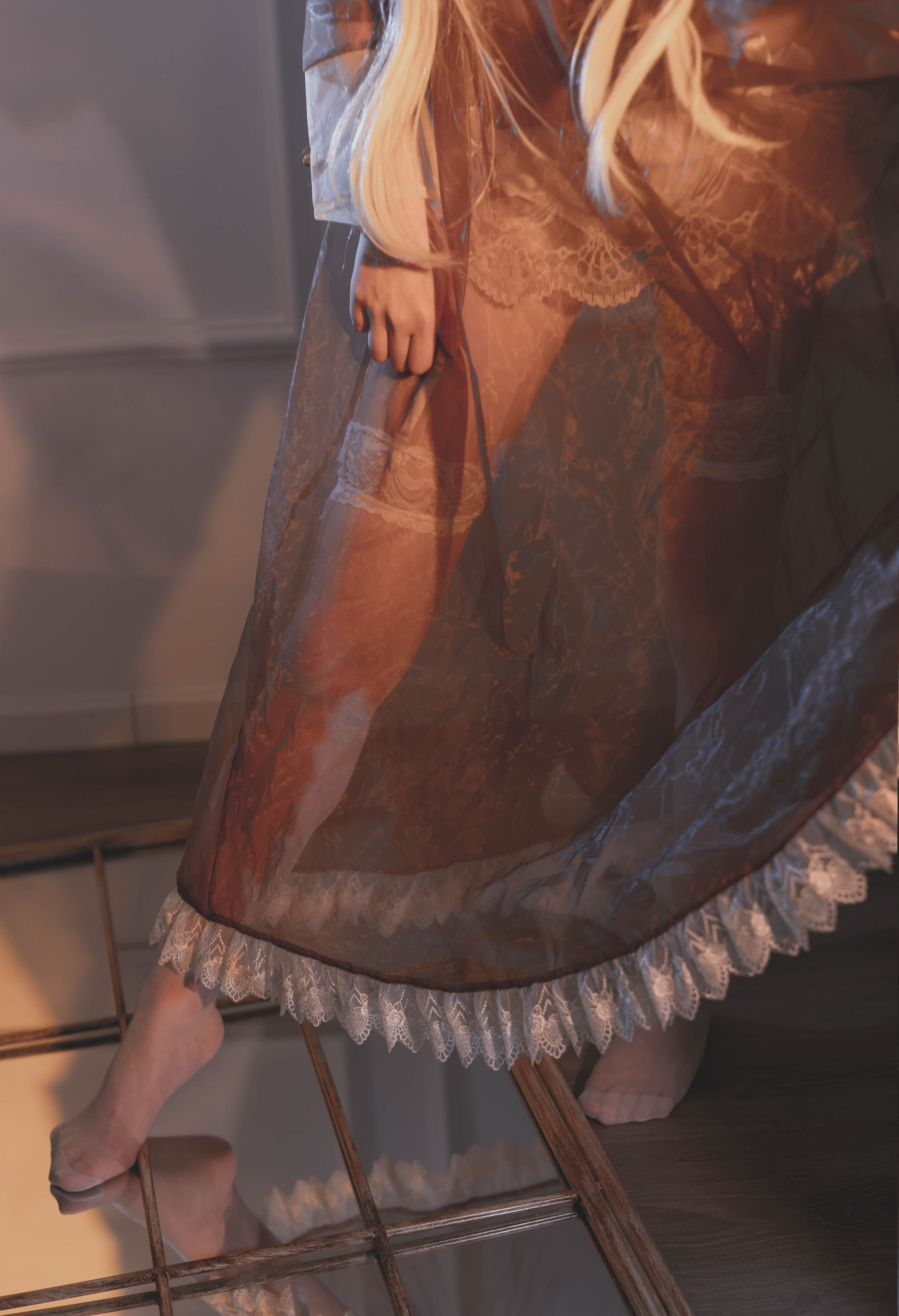 [网红COSER写真] 福利姬嘎潼 - 透明女仆 套图 - Cos糖心-Cos糖心