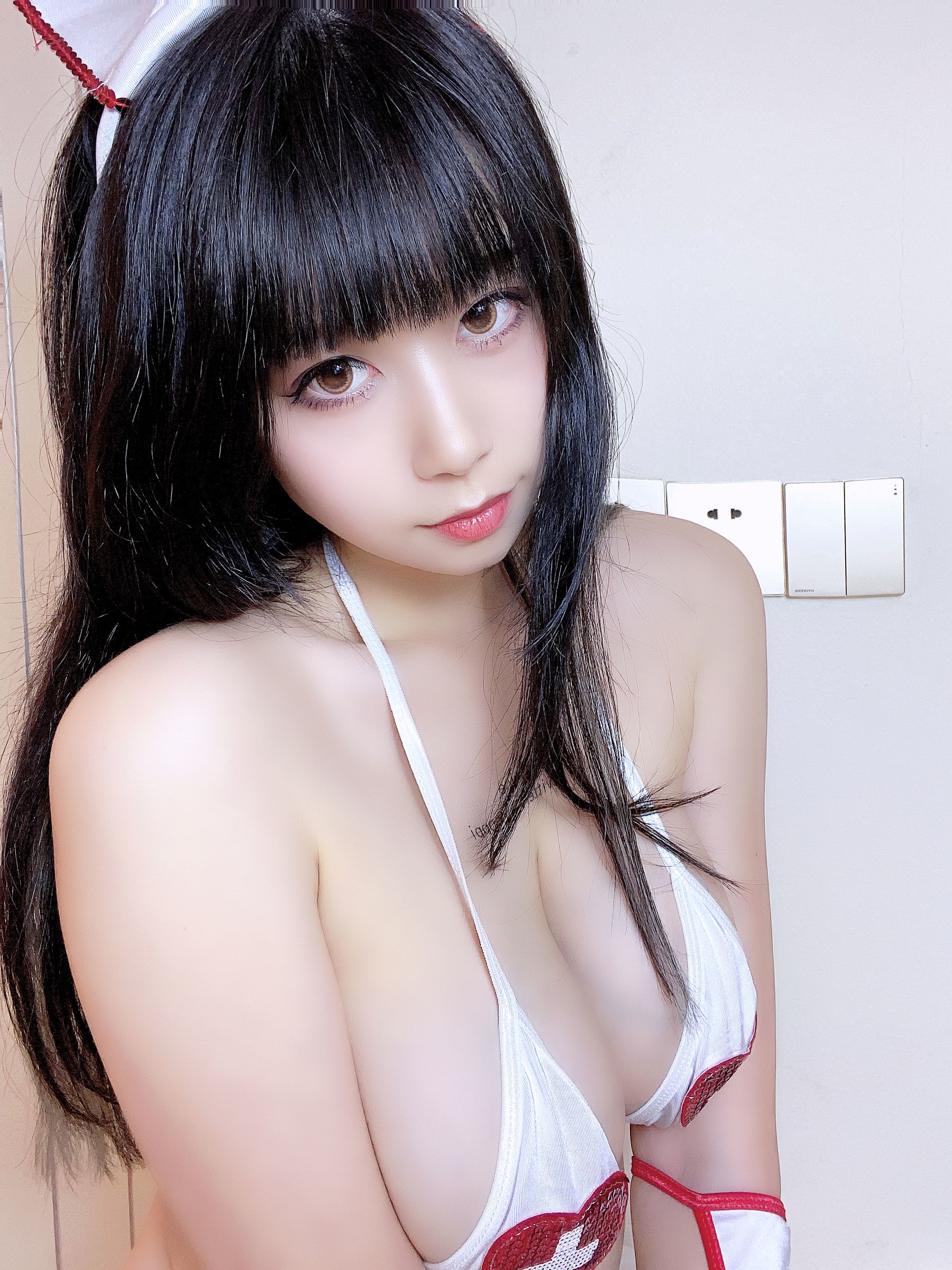 [网红COSER] 奈汐酱nice - 情趣护士 写真套图 - Cos糖心-Cos糖心